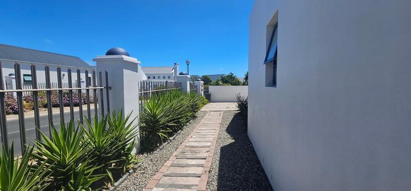 3 Bedroom Property for Sale in Blue Lagoon Western Cape